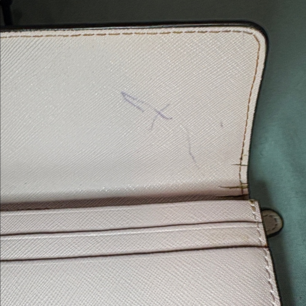 Michael Kors Fulton Flap Continental Wallet Two Tone Pink White Pebbled Leather - Picture 6 of 9